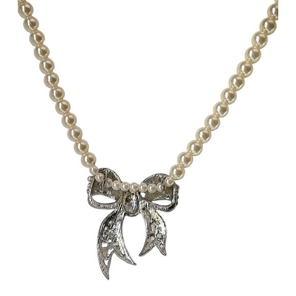 Forever 21 Costume Pearl Rhinestone Silver Tone Bow Pendant Glam Choker Necklace - Picture 3 of 5